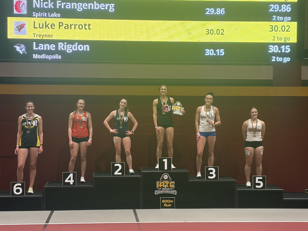 Karina Bloom make the podium with a 5th place finish in the 800m run.