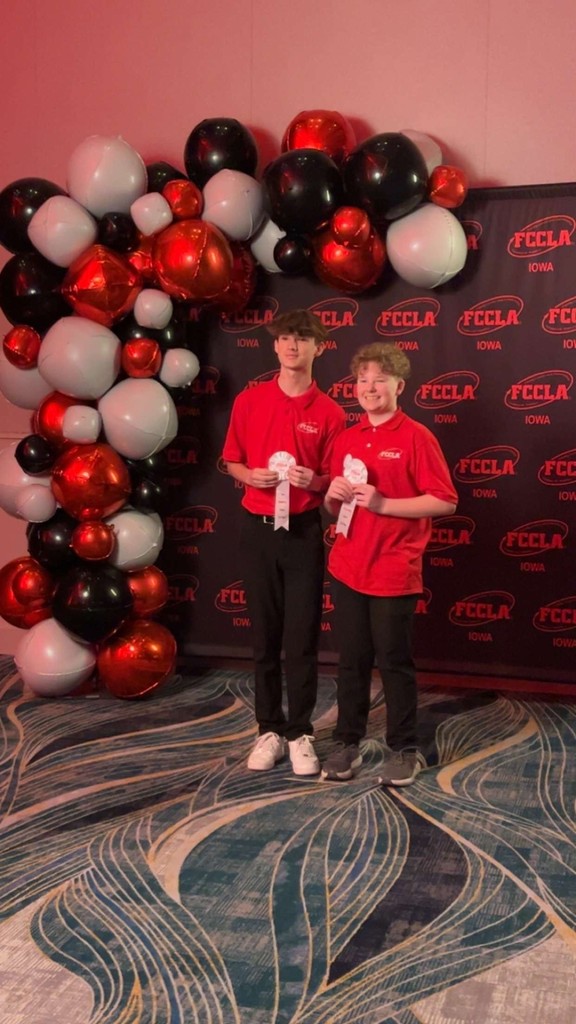 2nd Place: Carter Rose and Zander Burks