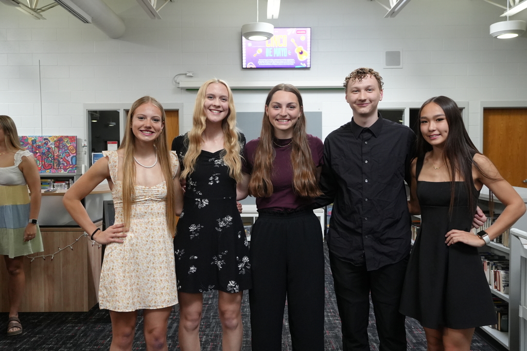 Peyton- President, Sarah-VP-Madison-Secretary. Rowan-Treasurer, Lilli-Mesia