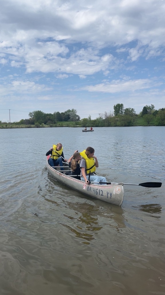 Students canoeing