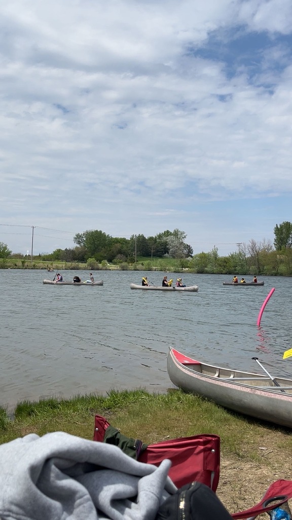 Students canoeing