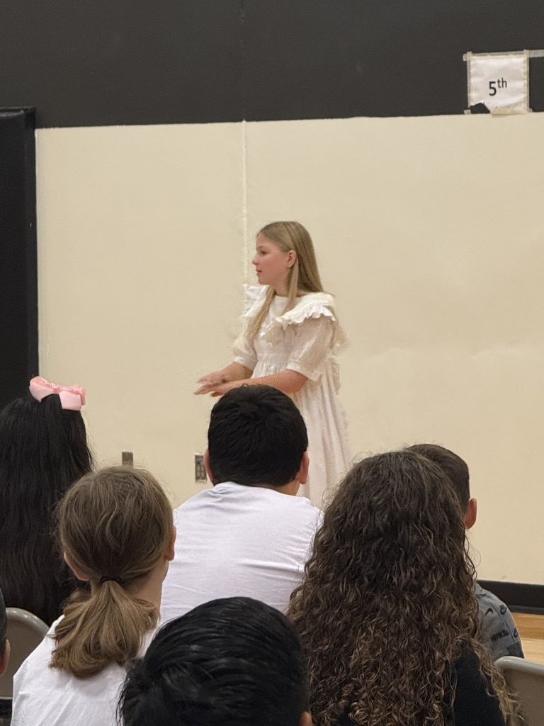 REACH: Alice's Adventures in Wonderland