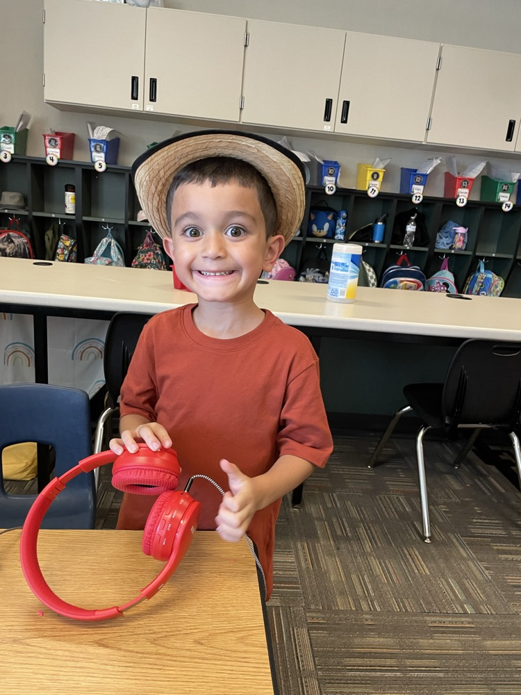 hat day
