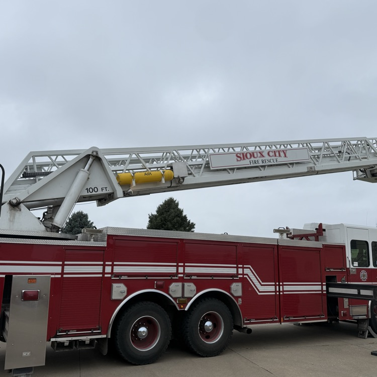 Ladder extending