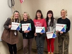 Lilly Lower, Dawn Oleson, Rachel Oleson, Rochelle Sitzman and Natalie Cloud pose together