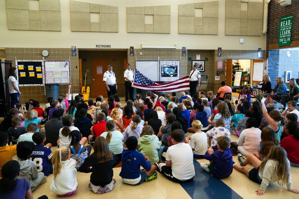 Students hear from veterans about the importance of the american flag