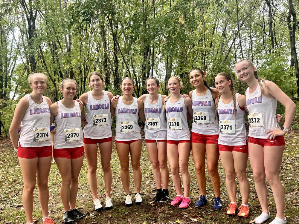 Girls Cross Country Team Photo