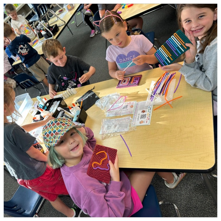 students working on morning tubs 