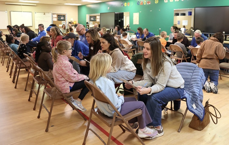 students participating in the smart bowl 