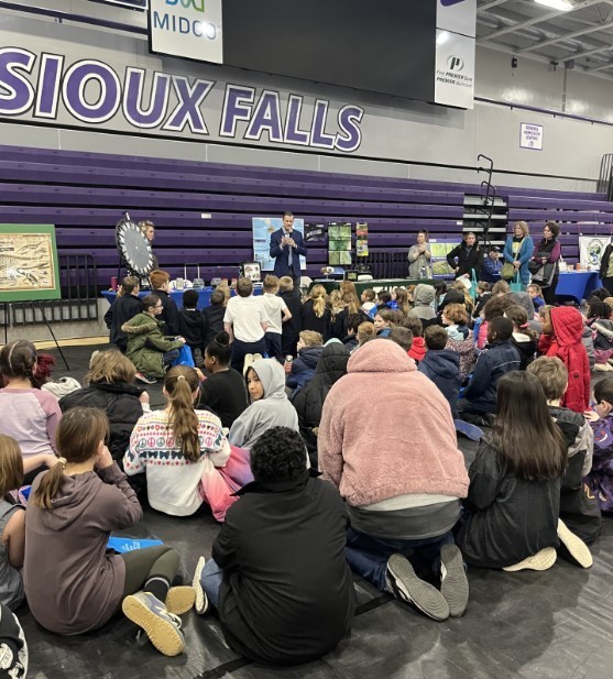 Students at Water Festival discussion.