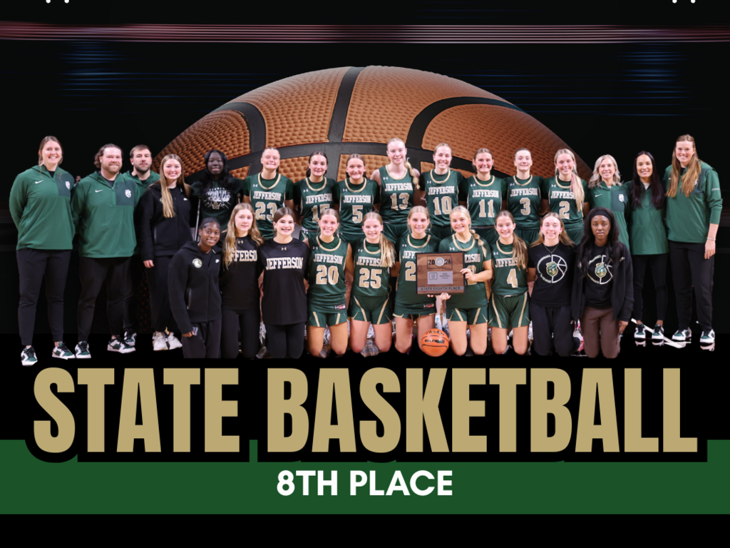 Team photo of girls basketball at State