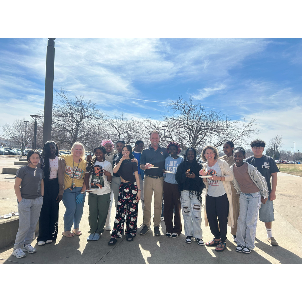 Group Photo of Mrs Rezac's class with Assistant Principal Kooima and Nurse Clarke