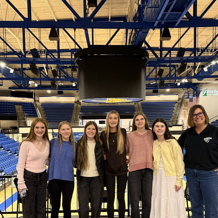 students received a private tour of SDSU