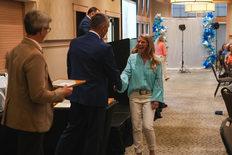 Dawn Barr receiving  award