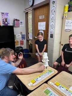 students work with Sanford science