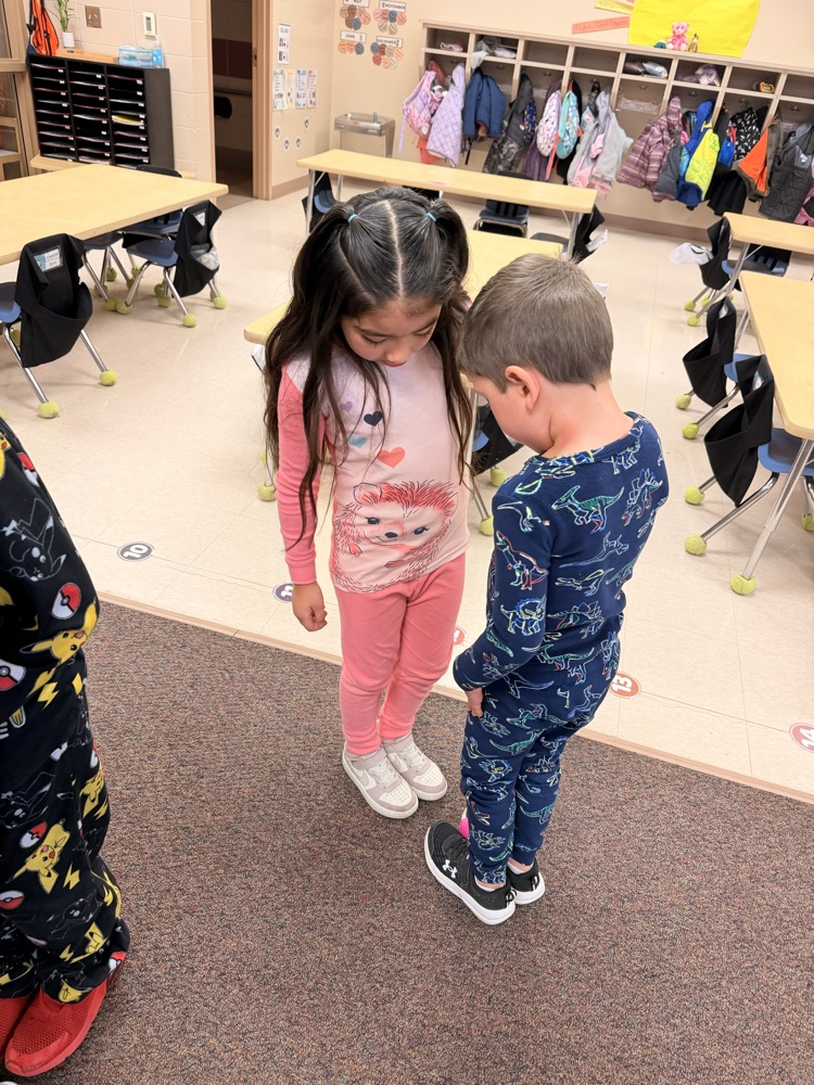 two students cooperating 