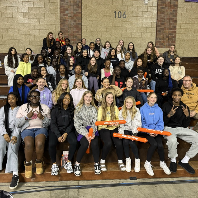 Girls Basketball attend the WNBA game this past weekend 