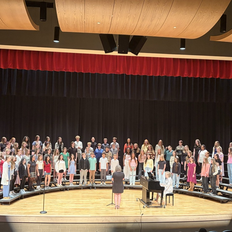 students perform at the choir concert 