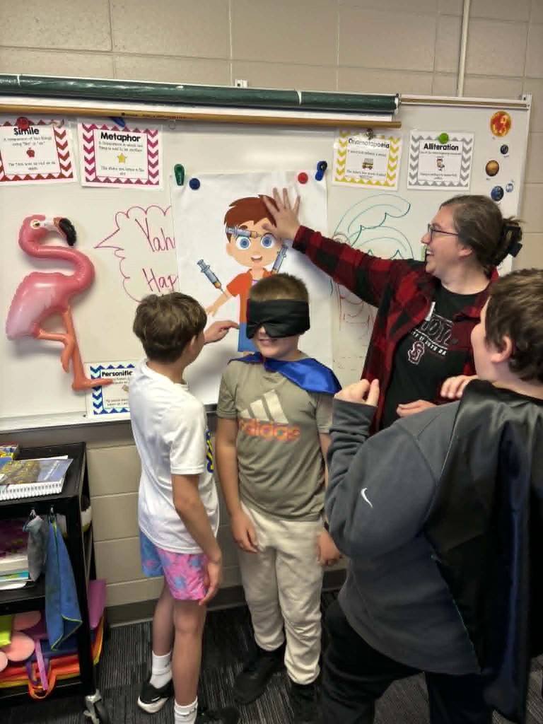 Students learning about health science careers. 