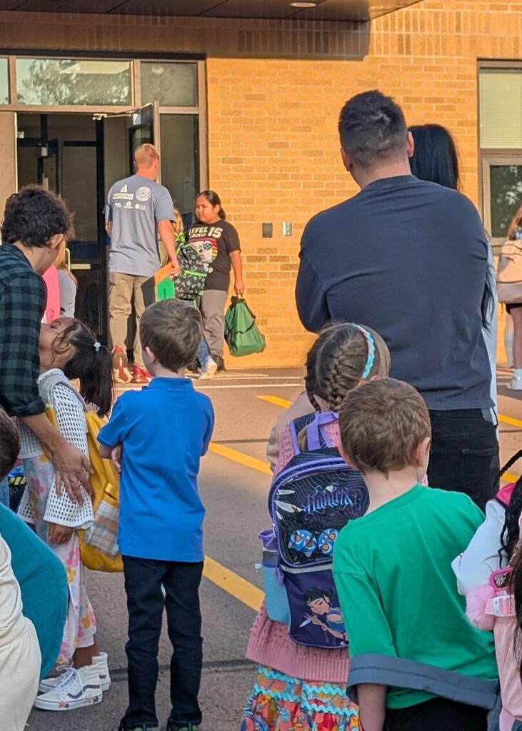 students starting to go in & kick off the 26-27 school year!