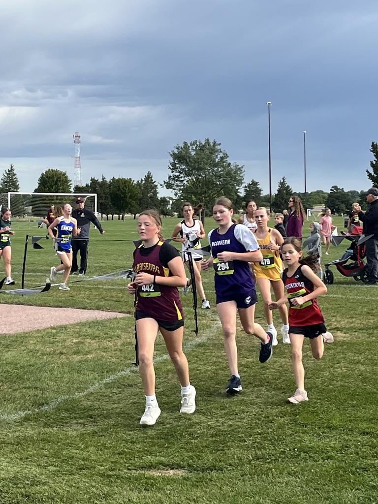 Cross country athlete running at the Nike Heartland Preview.
