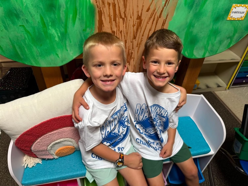 Roadrunner Twins Day