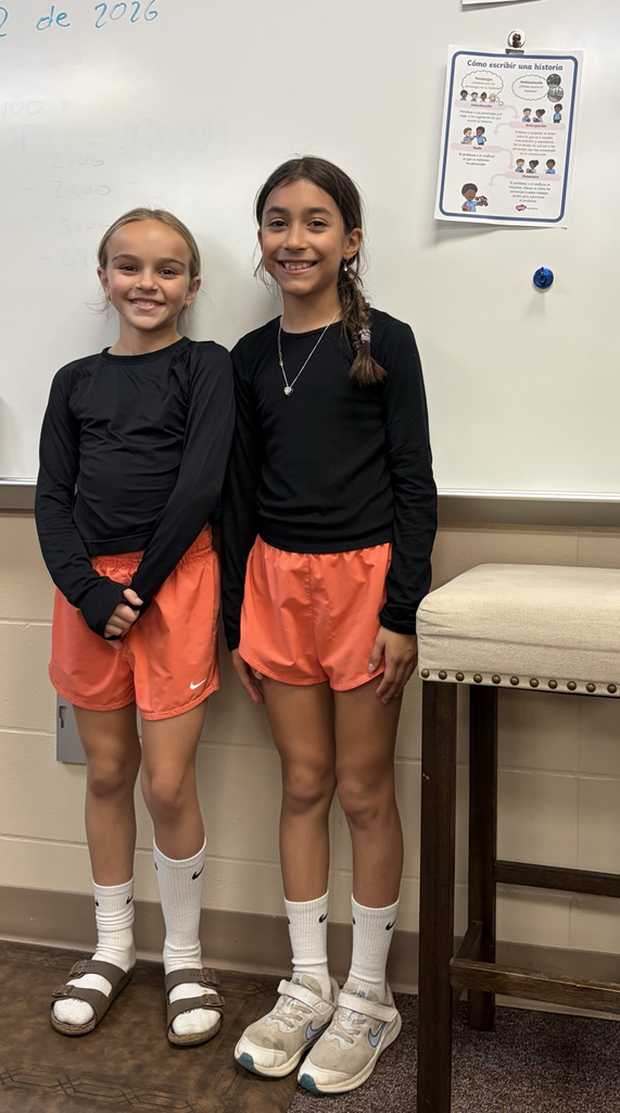 two students dressed alike