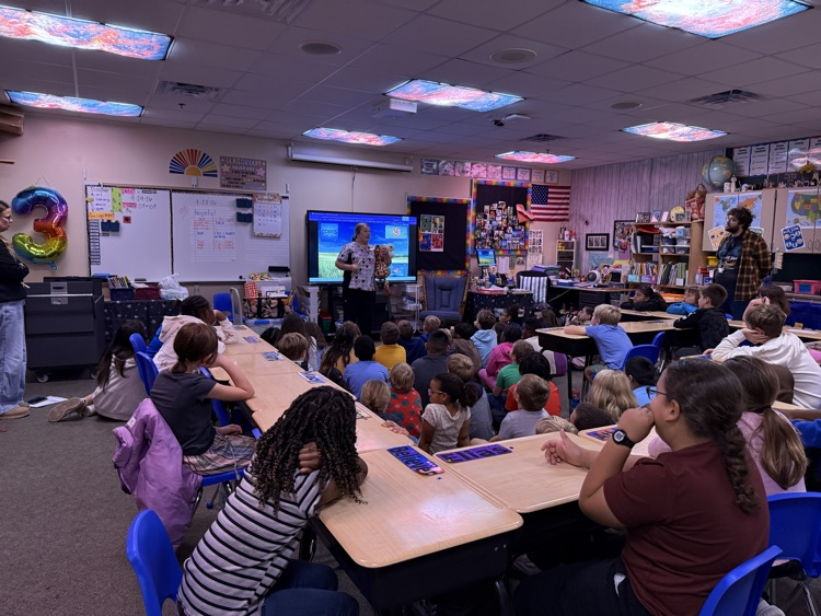 Ms. Jean presenting to 3rd graders