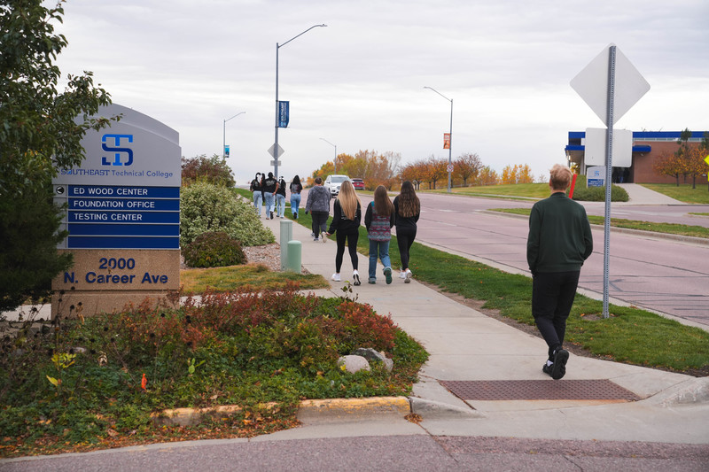 High school students visit the campus of Southeast Technical College