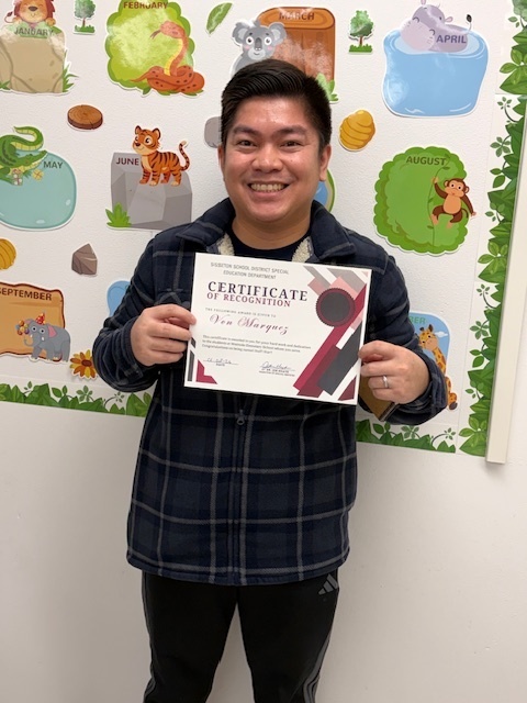 The Sisseton Special Education Department is recognizing staff who go above and beyond for the students they serve. Congratulations to our Staff Star, Von Marquez. Mr. Marquez is a Special Education teacher at Westside Elementary.  We are so grateful for his support, kindness, professionalism, and dedication to students, staff, and families.