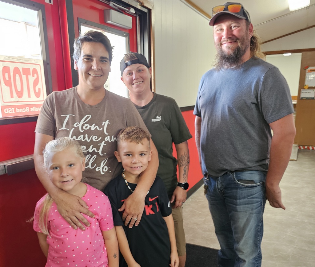 SIVELLS BEND ISD
MEET THE TEACHER 2025