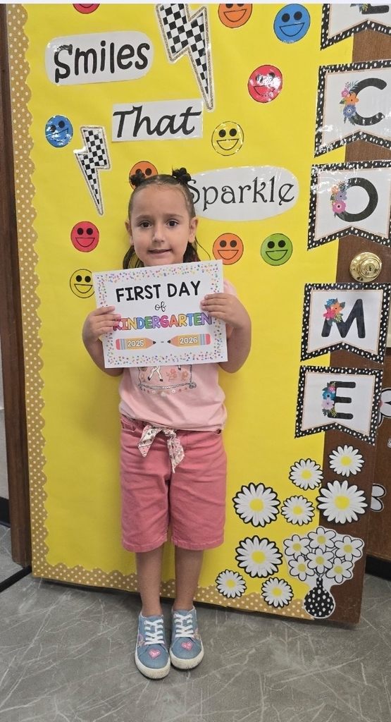 SIVELLS BEND ISD
MS. DELUCIO'S
PREK & KINDERGARTEN
FIRST DAY OF SCHOOL