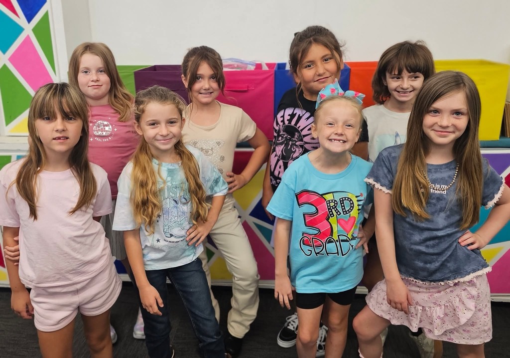 Sivells Bend ISD
Rd Grade Warriors
ALL GIRLS!