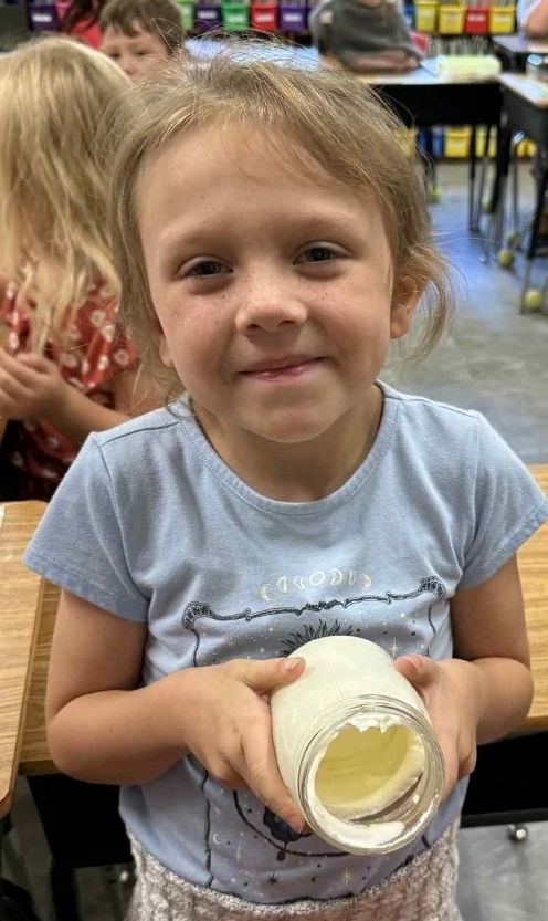 SIVELLS BEND ISD
Mrs. Downey’s 1st and 2nd grade have been reading books that talk about churning butter. So today, the whole class made some butter and tasted it on a cracker. It was delicious!!
