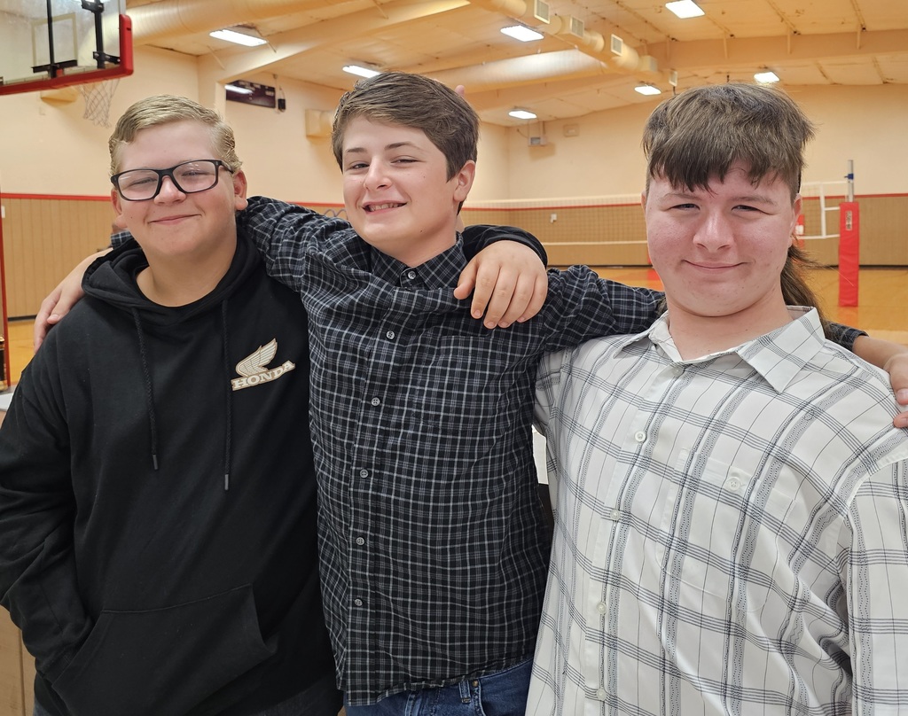 SIVELLS BEND ISD -
Picture Day 6-7-8 GR