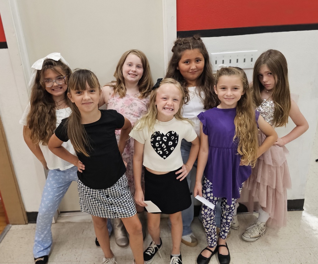 SIVELLS BEND ISD -
Picture Day 3 GR