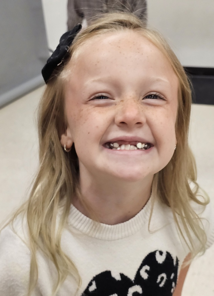 SIVELLS BEND ISD -
Picture Day 3 GR