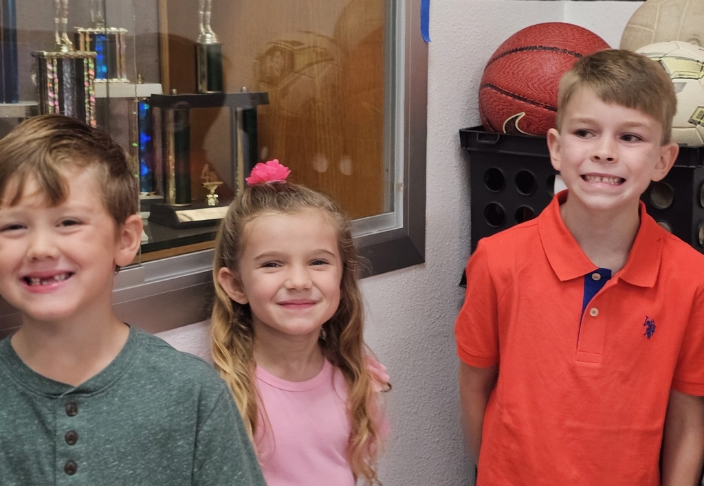 SIVELLS BEND ISD -
Picture Day PRK - K - 1 - 2 GR