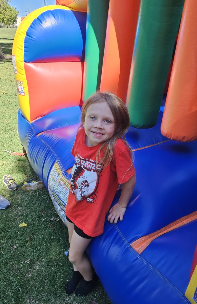 SIVELLS BEND ISD -
☆ STAAR Celebration ☆
Bounce House FUN