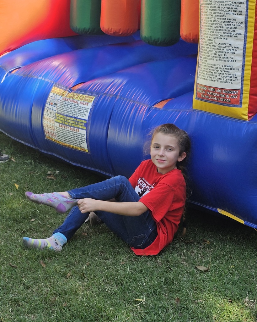 SIVELLS BEND ISD -
☆ STAAR Celebration ☆
Bounce House FUN