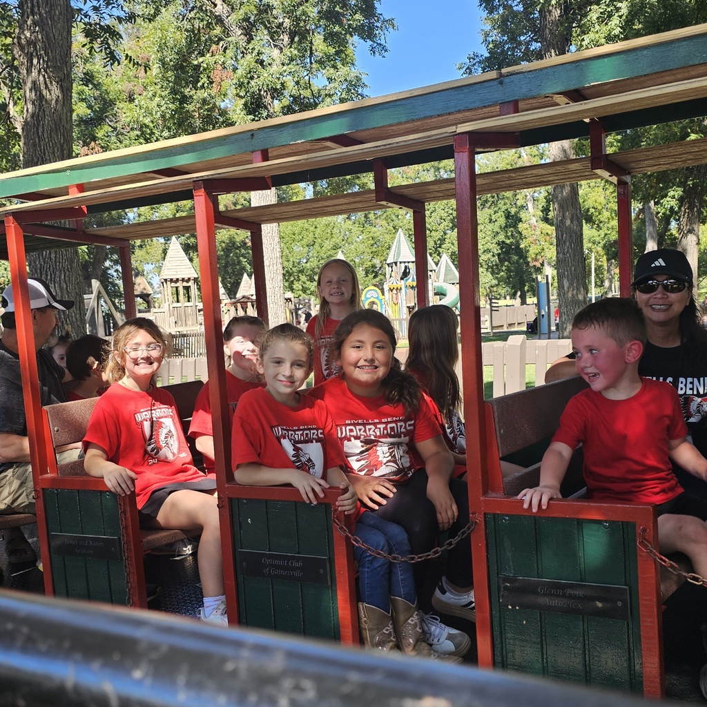 SIVELLS BEND ISD -
☆ STAAR Celebration ☆
Train Ride Around The Park