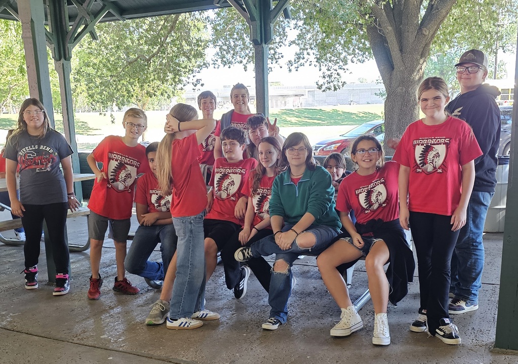 SIVELLS BEND ISD -
☆ STAAR Celebration ☆
PIZZA PARTY