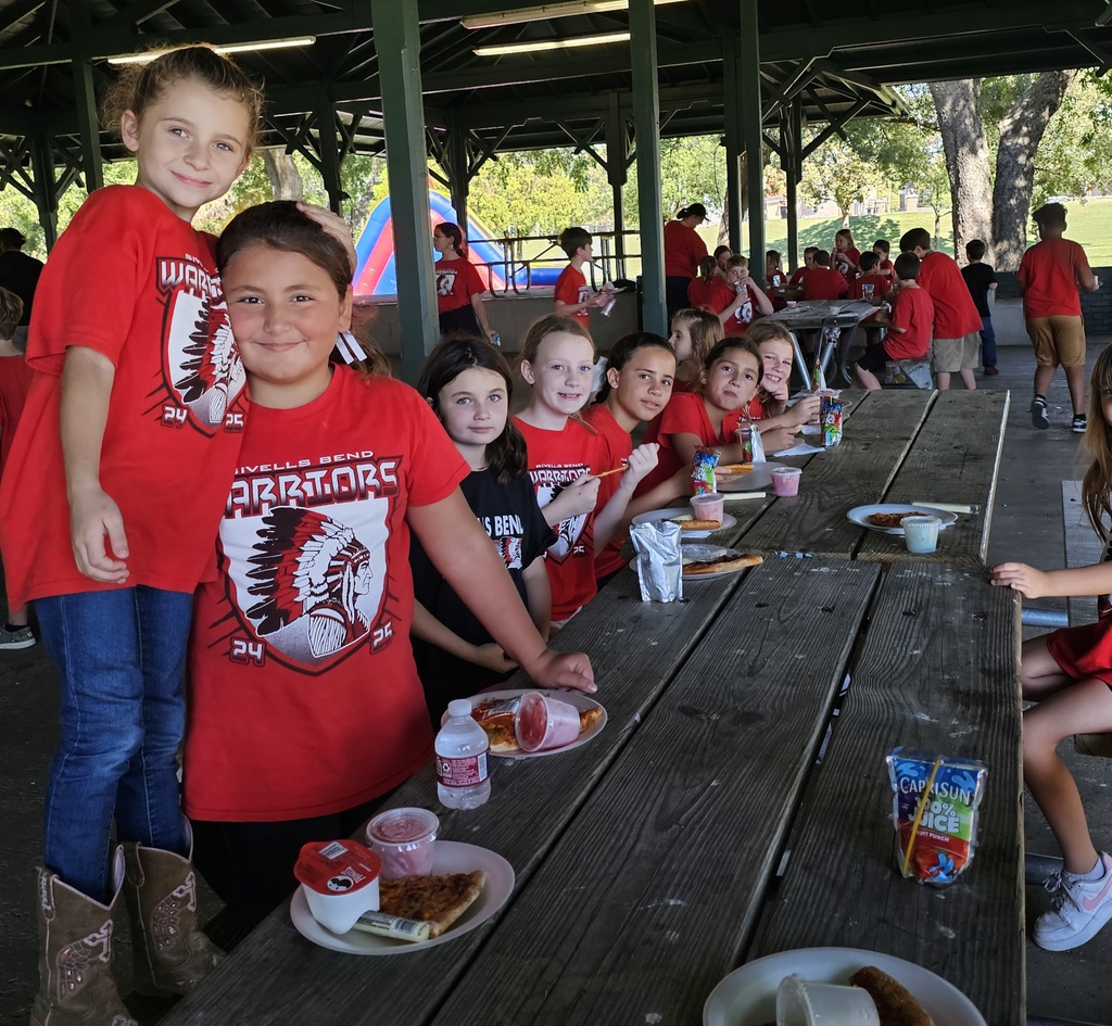 SIVELLS BEND ISD -
☆ STAAR Celebration ☆
PIZZA PARTY