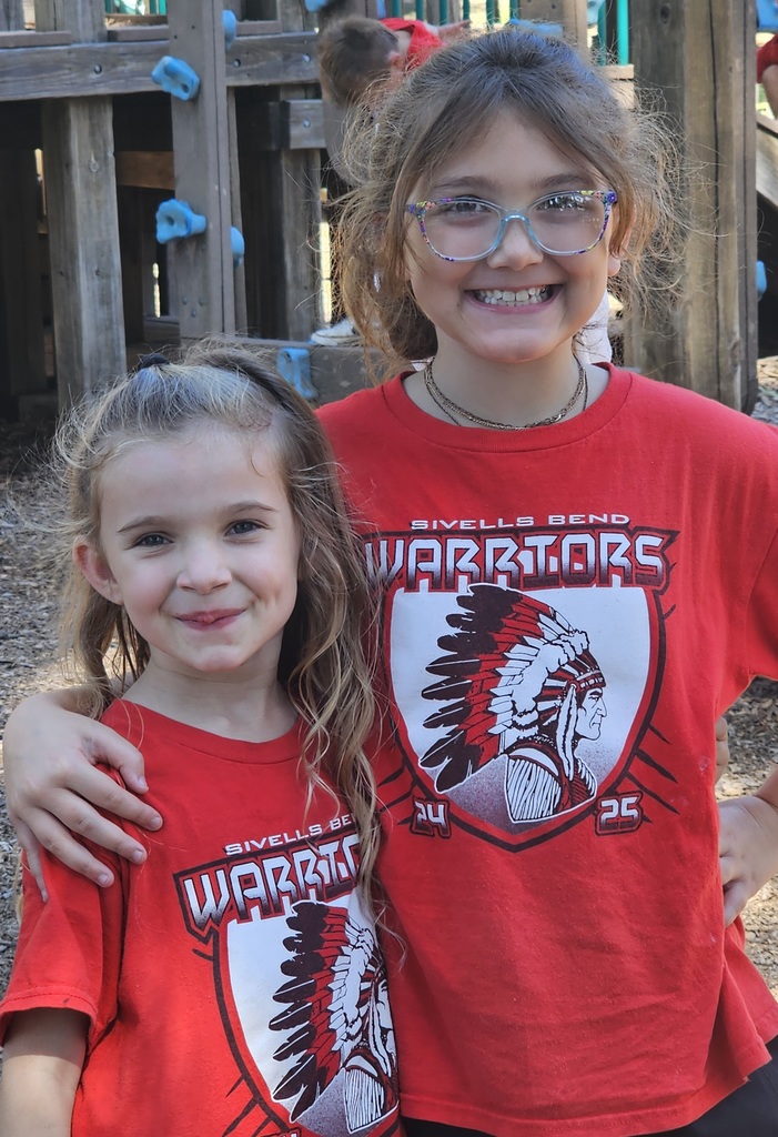 SIVELLS BEND ISD -
☆ STAAR Celebration ☆
Students had a BLAST playing at the park.