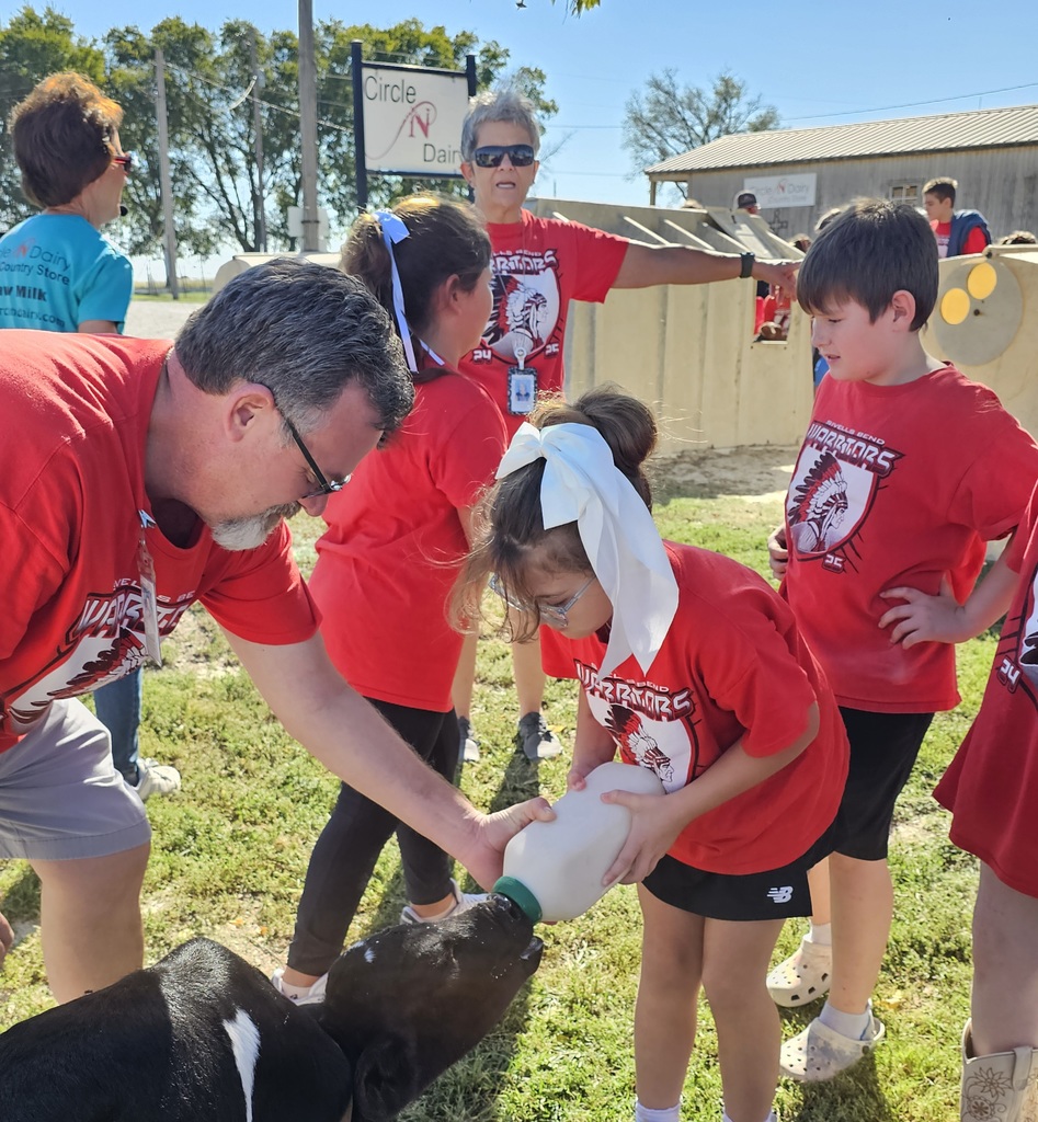 SIVELLS BEND ISD -
☆ STAAR Celebration ☆
CIRCLE N DAIRY
Feeding the babies.