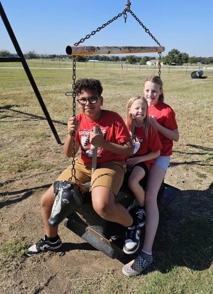 SIVELLS BEND ISD -
☆ STAAR Celebration ☆
CIRCLE N DAIRY
More than a Dairy.