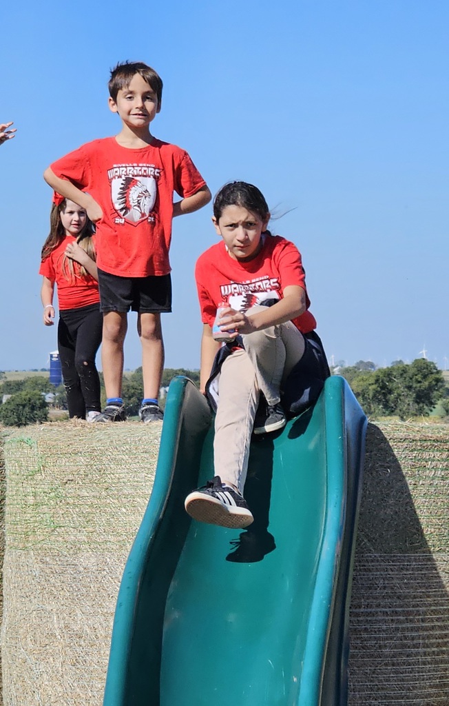 SIVELLS BEND ISD -
☆ STAAR Celebration ☆
CIRCLE N DAIRY
More than a Dairy.