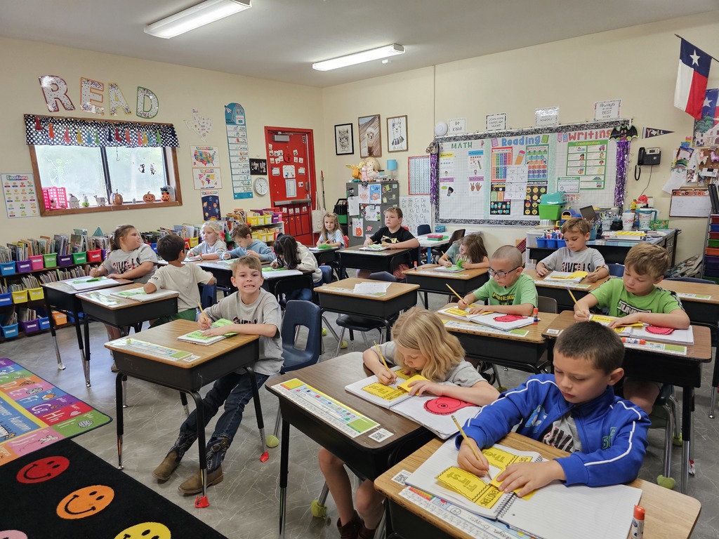 Sivells Bend ISD -
Language Arts Class
1st & 2nd Grade