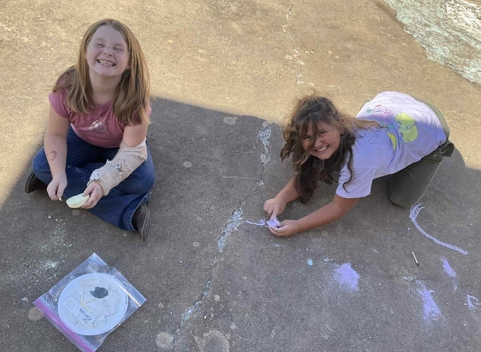 SIVELLS BEND ISD
3rd and 4th graders had fun making their own mold fossils. Then, they used their archeologist tools to dig out real fossils and colorful rocks.