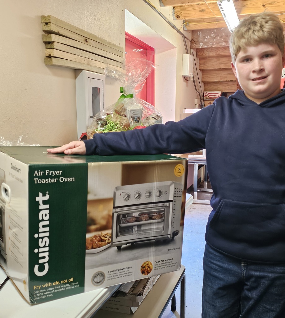 SIVELLS BEND ISD
▪︎ FALL FESTIVAL ▪︎
3pm - 7pm
SATURDAY, NOVEMBER 1
Live Auction 5pm
Auction Preview